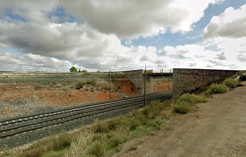 Puente sobre la carretera a Arenales