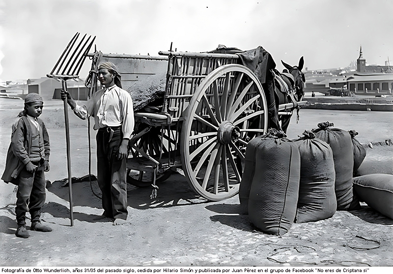 Carro en las eras del Pozo Hondo