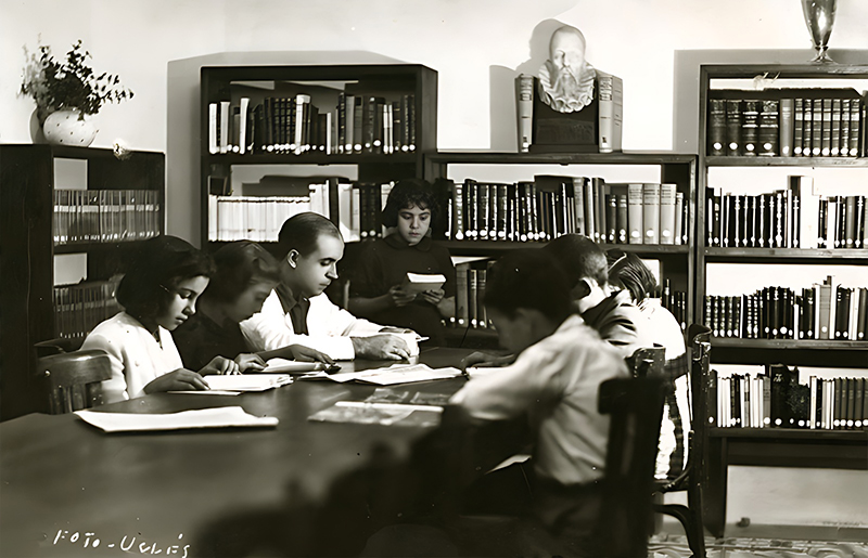  Fotografa antigua de la Biblioteca Municipal